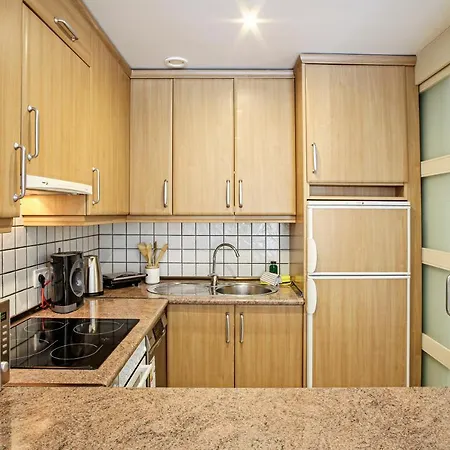 Ocean Breeze Los Gigantes Apartment *